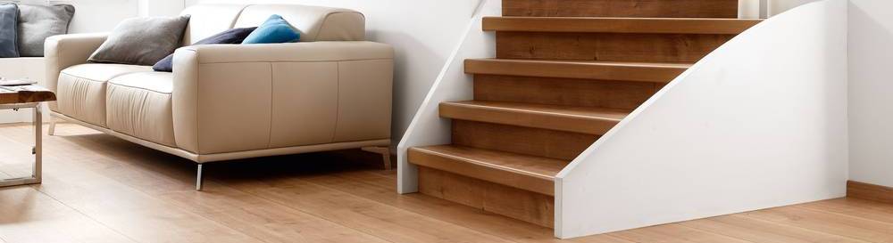 Eiken trap renovatie. Gespecialiseerd in eiken traprenovatie. Ook eiken traptreden.
