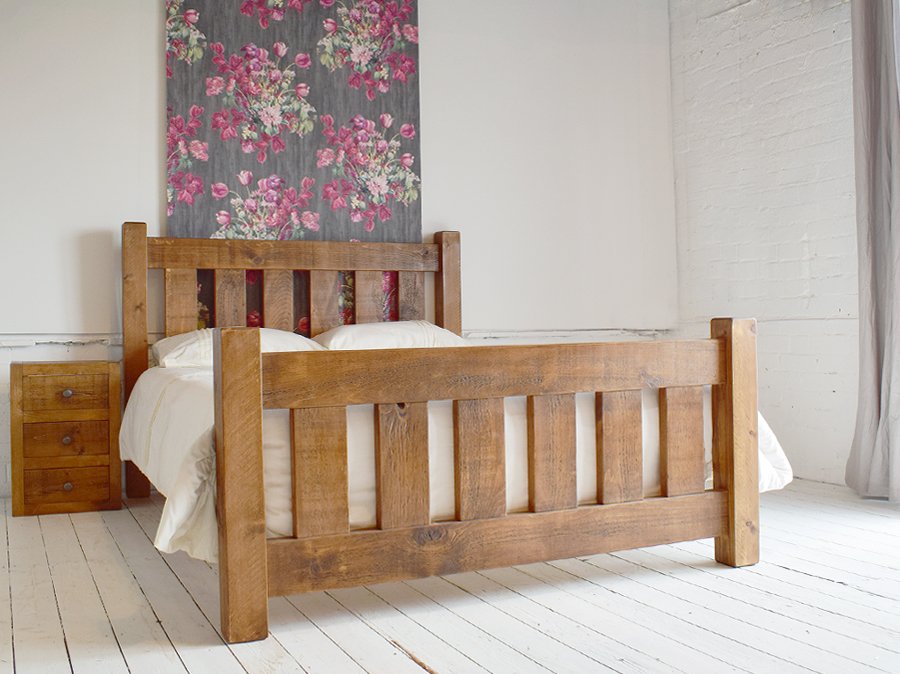 Waar koop ik een massief houten bed? Bij Alleseiken.nl